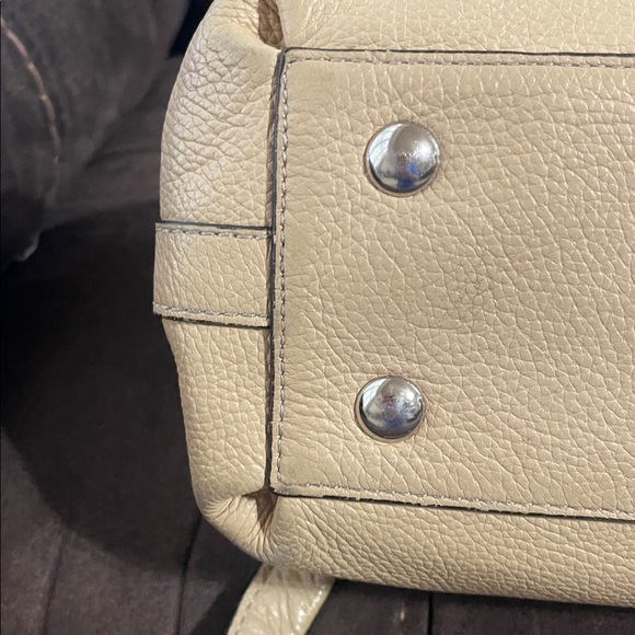 COACH F14686 Penelope light tan Pebbled Leather Double Handle Shoulder Purse - Picture 8 of 10